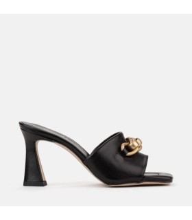 SANDALIA ZUECO PIEL NEGRO CON ADORNO - GEA