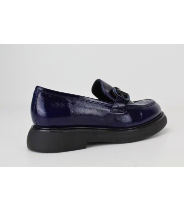 MOCASÍN DE CHAROL AZUL - JOHANNA