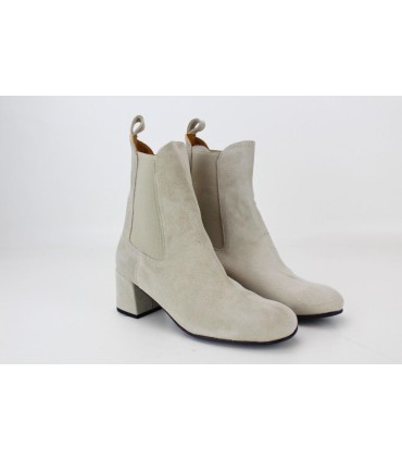 BOTINES CON ELASTICO DE ANTE BLANCO - ISELLE