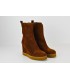 BOTIN EN ANTE MARRON CON TACON CUÑA - HALLE