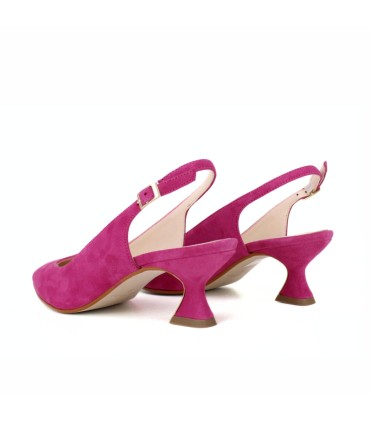 SALÓN DESTALONADO EN CORAZÓN - NASYA