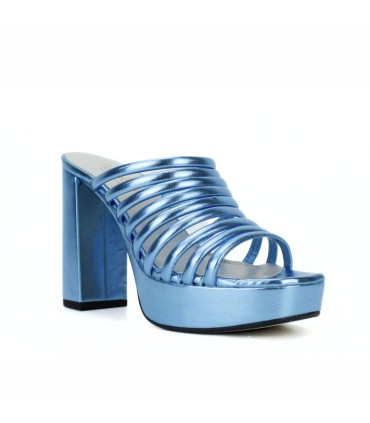 PLATAFORMA DE FIESTA CON TIRAS - NERY