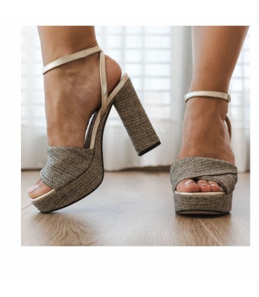 PLATAFORMAS LINO NEGRO- MARCELA