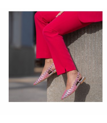 BAILARINA EN TEJIDO - LEANDRA