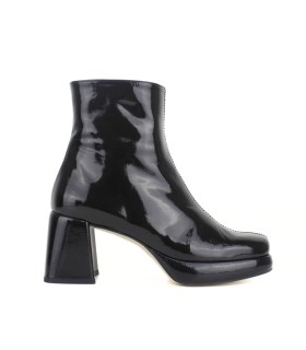 BOTÍN NEGRO CON PLATAFORMA | TACÓN 6,5 CM |  OLUCHI