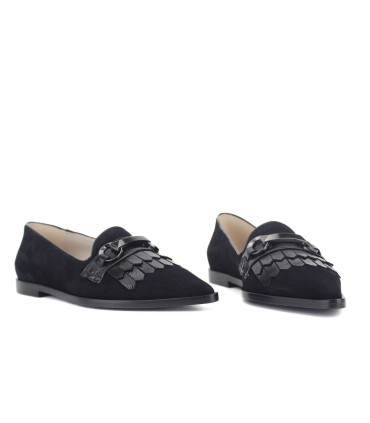 MOCASINES ANTE NEGRO CON ADORNO | OLGA