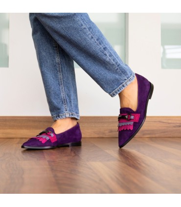 MOCASINES ANTE VIOLETA CON ADORNO | OLGA