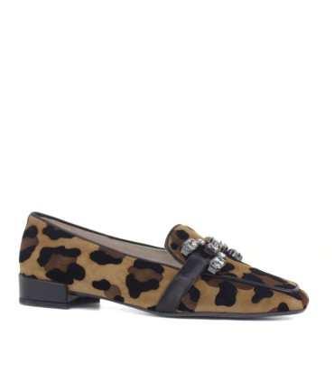 MOCASINES ANIMAL PRINT CON JOYA| OLINDA