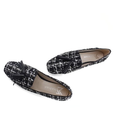 MOCASINES TEJIDO NEGRO CON ADORNO | OMAIRA